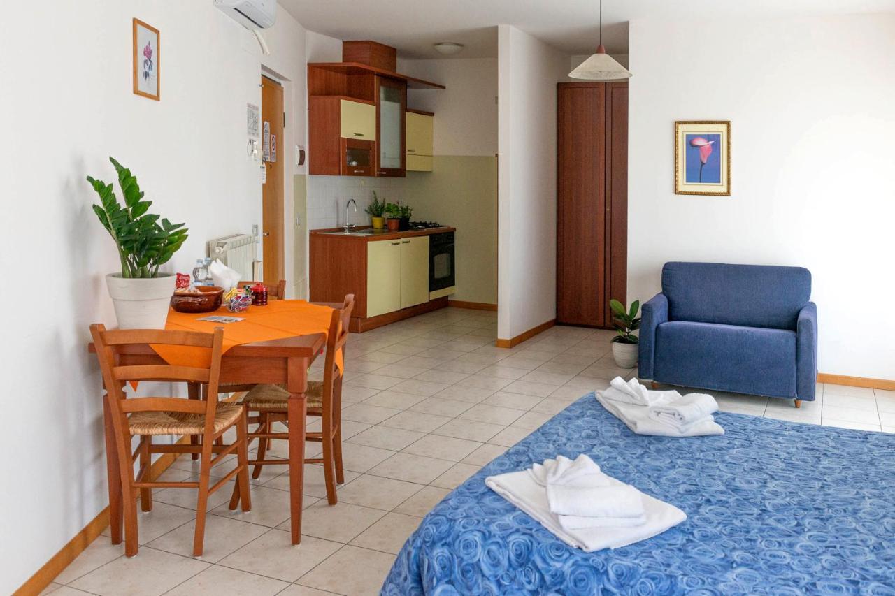 Residence Le Corniole Арецо Екстериор снимка