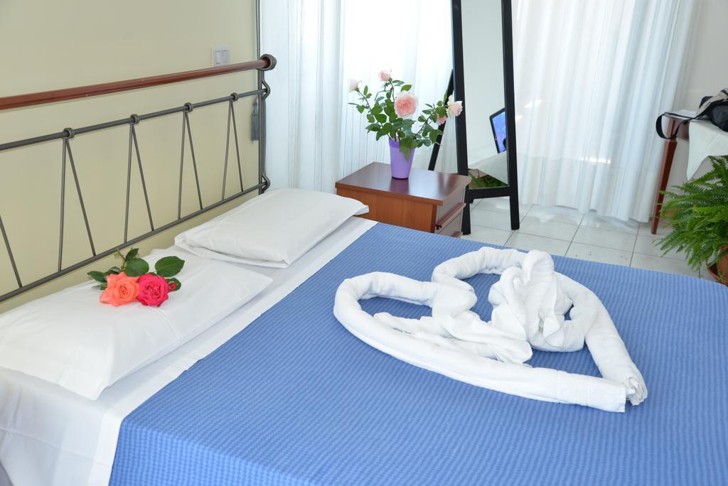 Residence Le Corniole Арецо Екстериор снимка