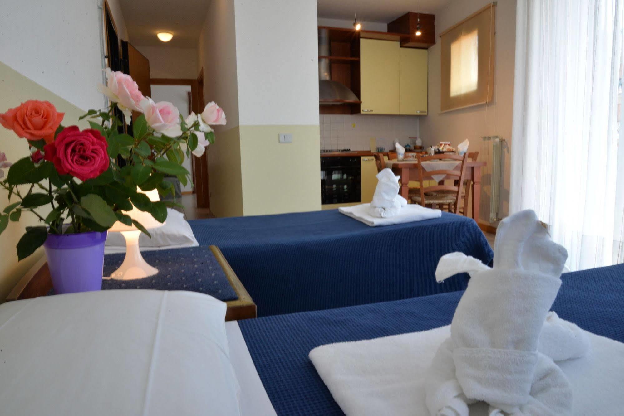 Residence Le Corniole Арецо Екстериор снимка